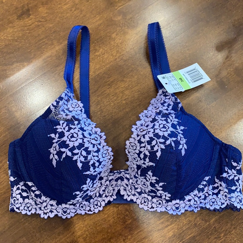 NWT Floral lace bra